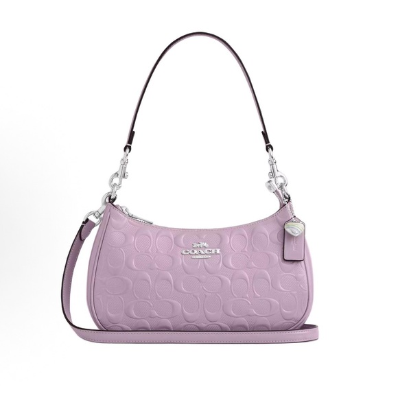 NWT！COACH Teri Shoulder Bag In Signature Leather With Heart Charm - Picture 2 of 8